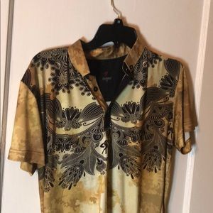Mondo Men’s Design Floral Print Shirt Size Medium Button Down short sleeve